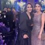10 Potret Manglingi Ayu Ting Ting di Resepsi Pernikahan Kevin Sanjaya - Valencia Tanoe, Sampai Dikira Oplas!