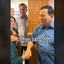 Momen Prabowo Nyanyikan 'Happy Birthday' untuk Wartawan Jadi Sorotan: Emang Boleh Segemoy Ini?