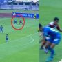 Momen Bek Timnas Indonesia Kena 'Nutmeg' di Laga Persib vs Madura United