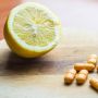 4 Efek Samping Konsumsi Suplemen Vitamin C Secara Berlebihan