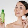 4 Bahan Alami untuk Membersihkan Make Up, Nggak Harus Pakai Toner!