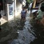 Tiap Pagi Rumah di Pesisir Tanjung Perak Banjir Rob, BMKG Sebut Akibat Fase Full Moon