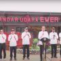 Resmikan Bandara Ewer di Asmat Papua Selatan, Jokowi: Ini Membuka Isolasi