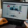 5 Jenis Unggahan Oversharing di Media Sosial yang Wajib Dihindari