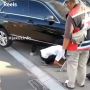 Pemotor di Cakung Tewas usai Terlindas Mercy yang Dibawa Nenek-nenek, Badannya Nyangkut di Kolong Mobil!