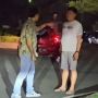 Viral, Detik-Detik Eks Atlet MMA Lumpuhkan Pengemudi Ugal-ugalan