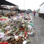 Sampah Dibelakang Balaikota Luber Hingga Menutup Jalan, DLHK Bilang Begini