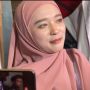 Diperiksa Hampir 4 Jam, Inara Rusli Santai Meski Bawa Bukti Mengejutkan