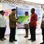 Wapres Serahkan 20.000 Kartu BPJS Ketenagakerjaan Bagi Pekerja Rentan di Papua