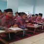 Ironi! HUT Kemerdekaan RI ke-78 Tinggal Hitungan Hari, Siswa SDN di Bandung Belajar Beralas Karpet