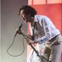 8 Fakta Matty Healy: Vokalis The 1975 yang Ciuman Sesama Jenis di Malaysia, Ngaku Pecandu