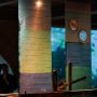 Seniman Berkelanjutan Kelas Dunia Ari Bayuaji Sulap Sampah Laut Jadi Permadani Indah