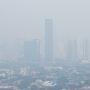 Kualitas Udara Jakarta Tidak Sehat, Peringkat Enam Terburuk di Dunia Pagi Ini