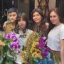 Usianya Sudah Kepala 4, Ini 5 Potret Awet Muda Wulan Guritno Bareng Anak, Kayak Adik Kakak!