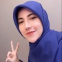 7 Potret Transformasi Dera Idol, Dulu Tomboy Kini Anggun Pakai Hijab