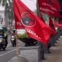 Viral! Bandung Lautan Bendera PDI P, Kondisi Jalan Asia Afrika yang Bikin Geram Publik: Karya Ridwan Kamil Dirusak