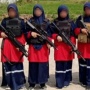 Viral Foto Santriwati Menenteng Senjata Laras Panjang, Ternyata Ini Faktanya!