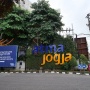 Daftar Warung dan Resto 24 Jam Dekat UAJY, Harga Murah Menggugah Selera