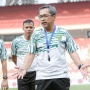 Manajemen Persebaya Istirahatkan Aji Santoso Usai Kalah dari Persikabo 1973