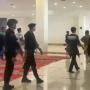 Heboh Video Polisi Injak Sajadah Masjid Raya Sumbar Saat Bubarkan Massa Air Bangis, Kapolda: Tidak Benar!