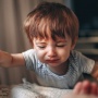 7 Prasangka Salah pada Anak Balita, Yuk Mulai Belajar Arti Emosi si Kecil!