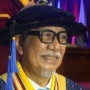Wisuda Bareng Anak, Deddy Mizwar Raih Gelar Doktor di Usia 68 Tahun