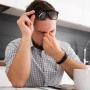 Cegah Computer Vision Syndrome dengan 6 Tips Ini, Mahasiswa Harus Tahu!