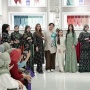 Ivan Gunawan Gelar Fashion Show untuk Hibur Warga Depok