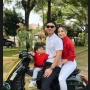 Rayakan 17 Agustusan, Nikita Willy Naik Motor Keliling Komplek Bareng Suami dan Anak Pakai Baju Merah Putih