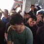 Warga Rempang Berdatangan dari Darat dan Laut Suarakan Penolakan Relokasi di Kantor BP Batam