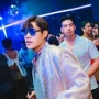 Gelar Fashion Show, Desainer Tomiyang Raup Puluhan Juta Rupiah dari Lelang Baju