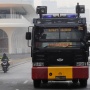 Meski Tuai kritik, Pemprov DKI Tetap Lanjutkan Penyemprotan Jalan Guna Atasi Polusi Udara
