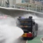 Polemik Polda Metro Semprot Jalan Kurangi Polusi Udara, Warganet: Bak Menggarami Air Laut