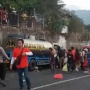 BREAKING NEWS: Truk Tabrak Penonton Karnaval di Mojokerto, 2 Orang Meninggal dan 19 Luka