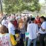 Ibu-ibu Menjerit Harga Bahan Pokok Naik, Ratusan Paket Sembako Murah Relawan Sandiaga Uno Ludes di Karawang