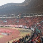 Persija Gagal Kalahkan Persib, Penonton Ngamuk Lempar Botol ke Pemain Macan Kemayoran
