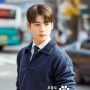 Cha Eun Woo Jadi Guru Matematika dalam Still Cuts 'A Good Day to Be a Dog'