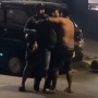 Viral Dua Pria di Penjaringan Terlibat Keributan, Salah Satunya Tenteng Parang Bak Bang Jago