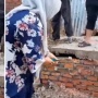 Emak-emak Bongkar Septic Tank gegara Kotoran Meluber ke Perumahan, Publik: Ras Terkuat di Bumi