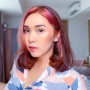 6 Potret Emily Akman, Adik Putri Anne yang Diduga Beri Kode Perpisahan Kakaknya dengan Arya Saloka