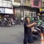 Warga di Medan Ngamuk Jalan Ditutup Karena Revitalisasi Jembatan: Pikirkan Kami Cari Makan!