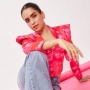 Sanya Malhotra Mengaku Gugup Syuting Bersama Shah Rukh Khan di Film Jawan