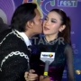 Heboh! Rizky Febian Cium Mahalini di Depan Publik, Netizen: Sungguh Tidak Sopan