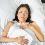 4 Dampak Buruk Berbaring di Tempat Tidur Seharian, Bikin Badan Mudah Lelah!