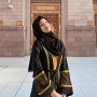 9 Potret Fuji Umroh di Tengah Isu Pacaran dengan Asnawi, Anggun Pakai Hijab