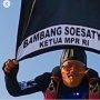 Cara Prajurit TNI Beri Selamat Ultah ke Bamsoet, Lompat dari Pesawat Bawa Bendera Besar