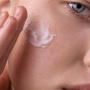 3 Rekomendasi Moisturizer Ceramide Perkuat Skin Barrier, Harga Rp30 Ribuan