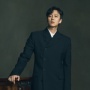 Demi Perannya Kim Nam Gil Latihan Gunakan Senapan 15 Kg dan Dimarahi Ibunya