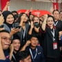Megawati dan Prananda Berfoto Bersama Wartawan di Hari Ketiga Rakernas IV PDIP