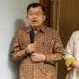 Tanggapi Isu Liar JK Gabung ke Tim Pemenangan Ganjar Usai Bertemu Puan, Hasto: yang Dilakukan Komunikasi Dahulu
